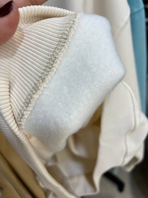 Свитшот женский Pepper&mint 24-14 базовый простой удлиненный оверсайз молочный, молочний, M Одесса - изображение 4