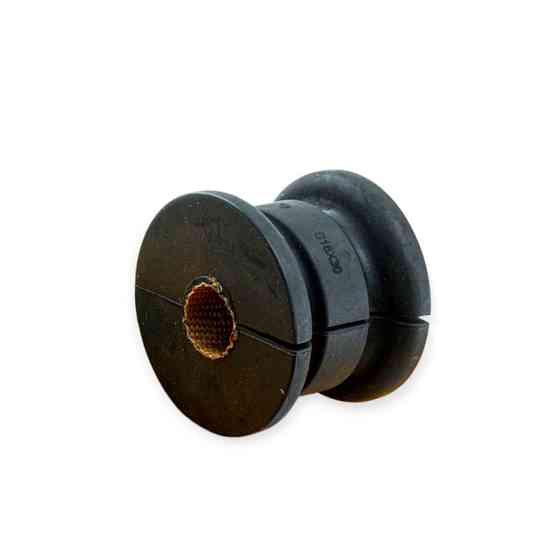 Втулка задня Мерседес Бенс C-class (W203) (d-13 мм) стабілізатора Мукачево