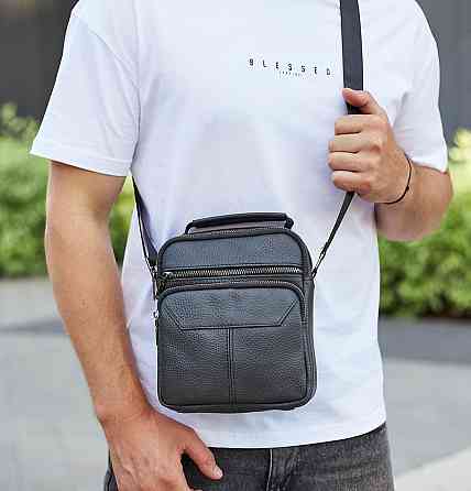 Чоловічий шкіряний месенджер 18x22x8, сумка планшет через плече Tiding Bag A25F-1519A чорний Київ
