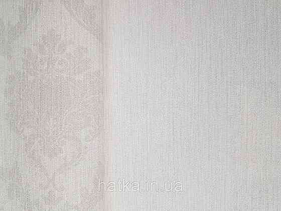 Обои виниловые на флизелине Rasch Ornament 1.06х10 однотонные тонкая полоса молочные с зеленым  973204 Киев