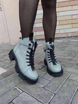 AVALON Черевики жіночі AVALON мятные натуральная кожа зима высота 16 см размер 38-40 (4910) Коломия