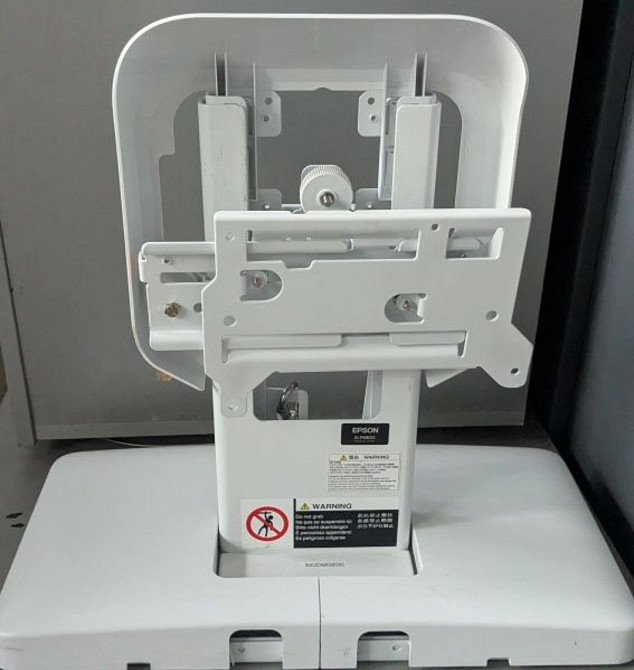 Проектор Лазерный Epson EB-700U Харьков - изображение 5