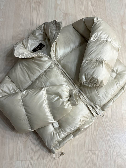 Куртка жіноча Lady Yep 10015 коротка глянцева пуффер перламутровий беж, перламутровий беж, 44 Київ - фото 7