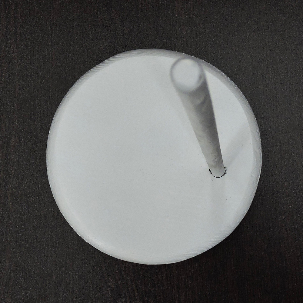 Подставка для кукол 