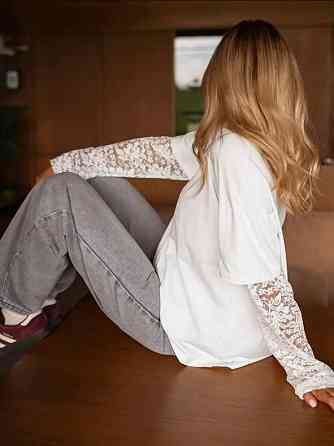 Женский стильный оверсайз лонгслив с гипюровыми рукавами турецкий кулир Одесса