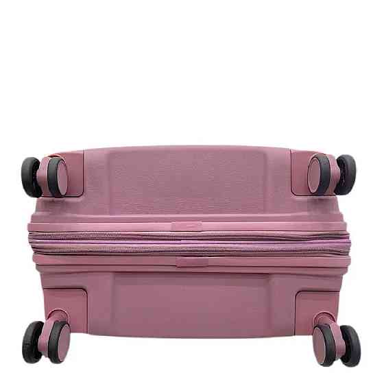 Чемодан пластиковый AIRTEX 245 средний 67 см розовый Киев