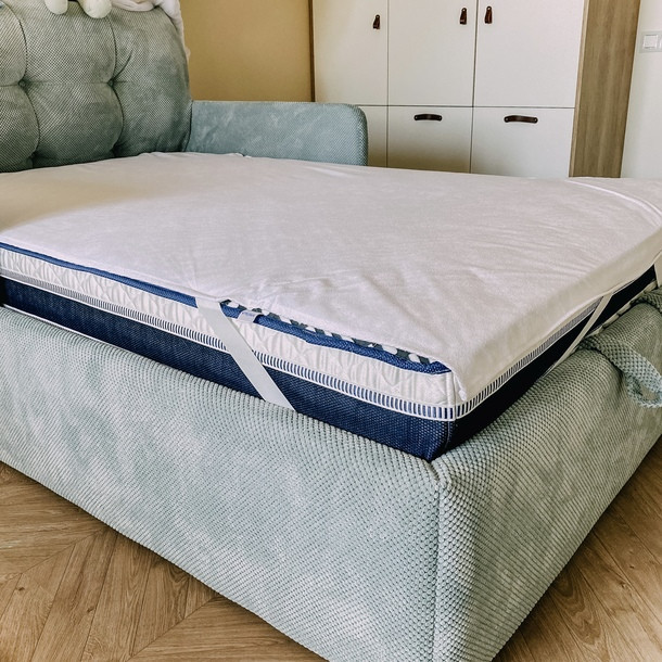 Водонепроникний наматрацник  на резинці , Мікрофібра,Білий,120/200. Київ - фото 1