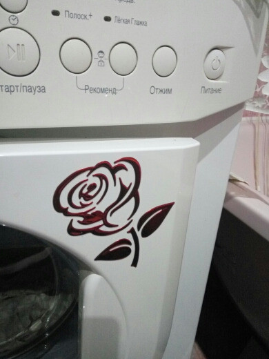 Наклейка Роза Красная выпуклая на авто Киев - изображение 5