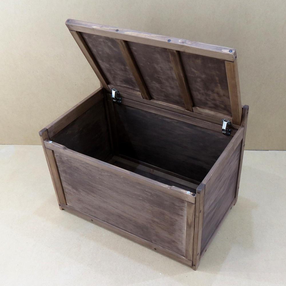 Сундук напольный 