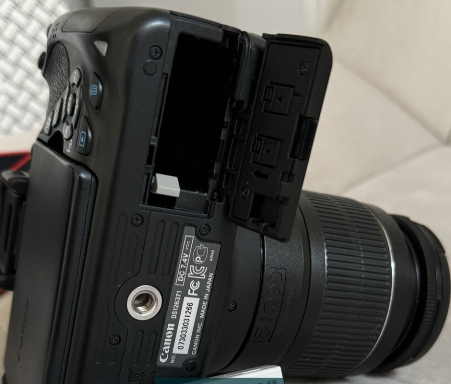 Фотоаппарат Canon EOS D650. Киев - изображение 2