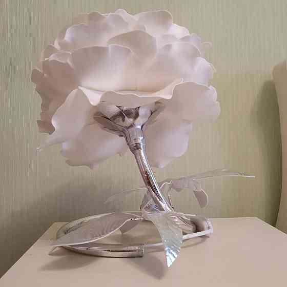 Світильник-нічник "Білий півонія на сріблі" Дніпро
