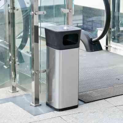 Контейнер для сміття JAH квадратный з попільничкою Срібний металік 25 л (6331) Вінниця