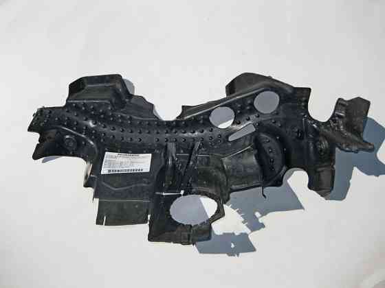 Mercedes-Benz  A2135244000 Пильовик - захист переднього підрамника лівий C-Class W205 E-Class W213 C238 CLS C257 Одеса