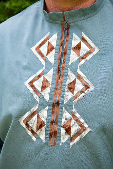 Вышиванка льняная мужская, длинный рукав, цвет полынь, топ Киев - изображение 2