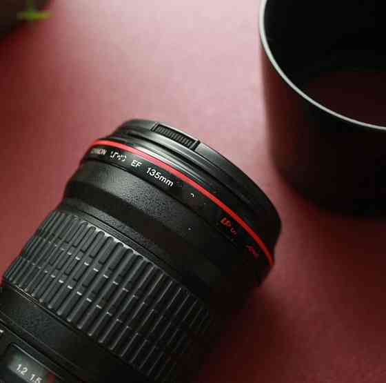 Об'єктив: Canon 135mm. F2 USM L. Київ