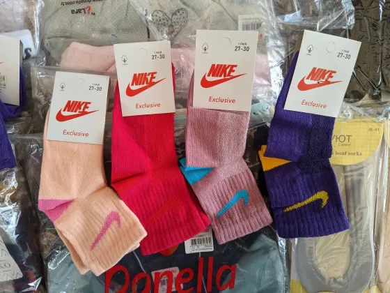 Дитячі шкарпетки по висоті. Якісні бавовняні різнобарвні шкарпетки в наборі по 6 штук Nike 27-30 Київ