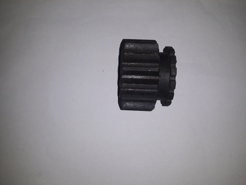 Шестірня КОМ 15 зубців Каталожний номер — РК-12-000022 Харків - фото 1