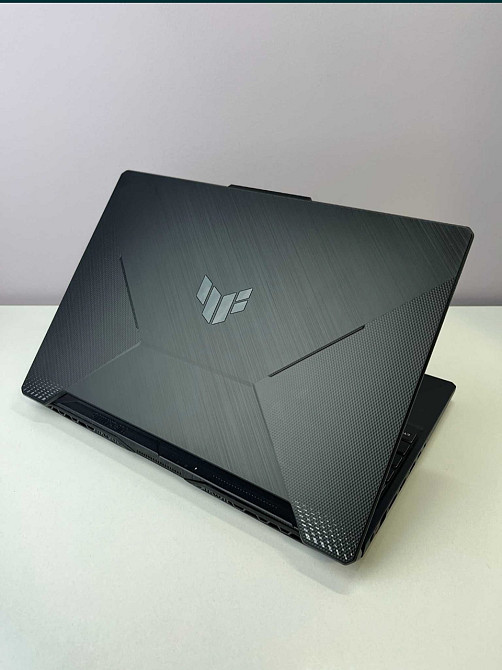 Ноутбук в ідеальному стані, випуск ноутбука 12.2022 Харків - фото 6