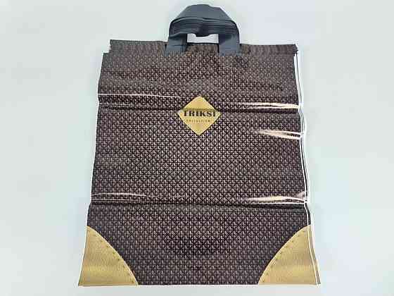 Пакет із петльовою ручкою середній щільний ламінований "Триксі 735" (40х45+3) 95 мк КВС (50 шт) Харків