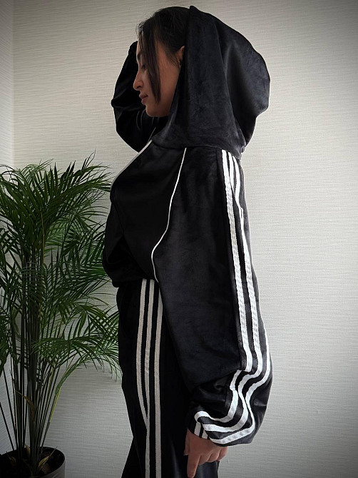 Жіночий стильний велюровий-плюшевий костюм двійка Одеса - фото 7