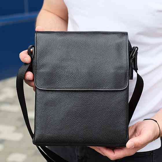 Чоловіча сумка-месенджер Tiding Bag (21.5 x 25 x 7 см) сумка-борсетка з натуральної шкіри Чорний Вінниця