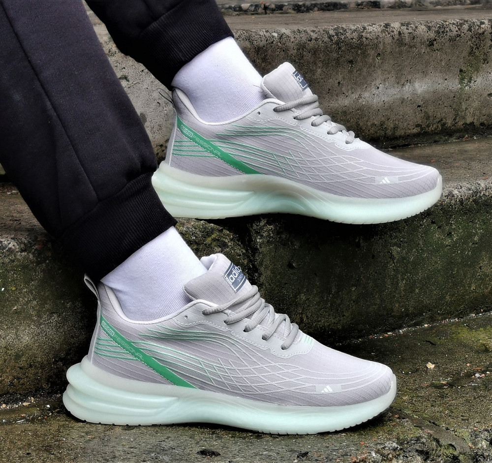 Кросівки Adidas Сірі Чоловічі Адідас Ізі Boost (розміри: 40,41,42,43,44) Дніпро - фото 9