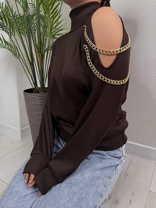 Стильний жіночий під горло светр із ланцюжком щільна ангора рубчик на фліс Шоколад, 48/50 Одеса - фото 6