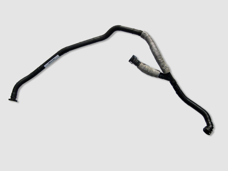 VAG  3B0131149A Пластикова трубка від повітряного насоса на комбіновані клапани VW Passat B5 Одеса - фото 1