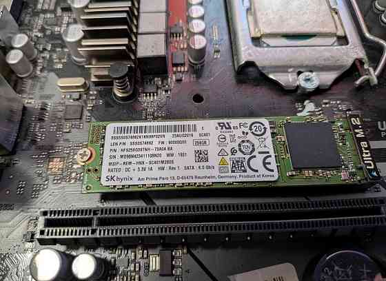 Комплект s1151 ASRock Z370m Pro4 i9-9980HK (QQLS) 16GB DDR4 SSD m.2 240GB MT4v3. Харьков