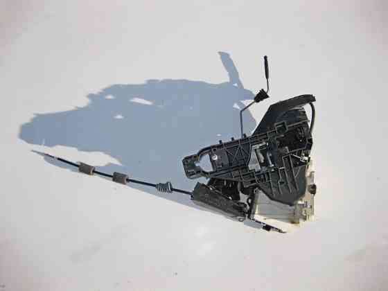 Mercedes-Benz  A1647200935 Замок передніх лівих дверей ML W164 GL X164 Одеса