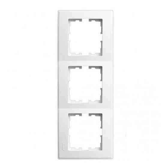LESYA Рамка 3-а вертикальна білий Lezard Харків
