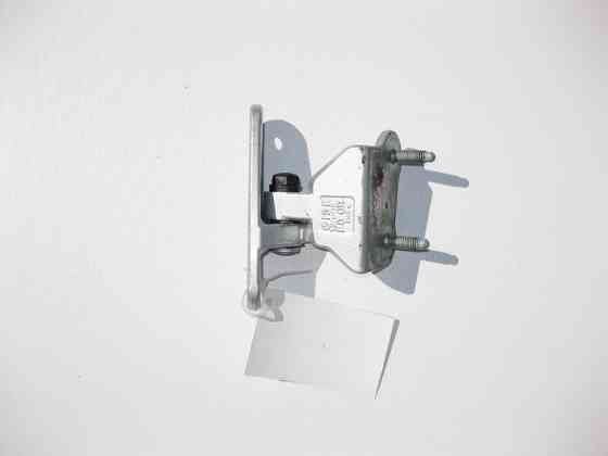 Mercedes-Benz  A2047301137 Верхня петля задніх правих дверей C-Class W204 Одеса