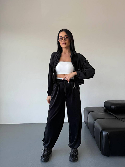 Жіночий стильний повсякденний велюровий костюм двійка Одеса - фото 5