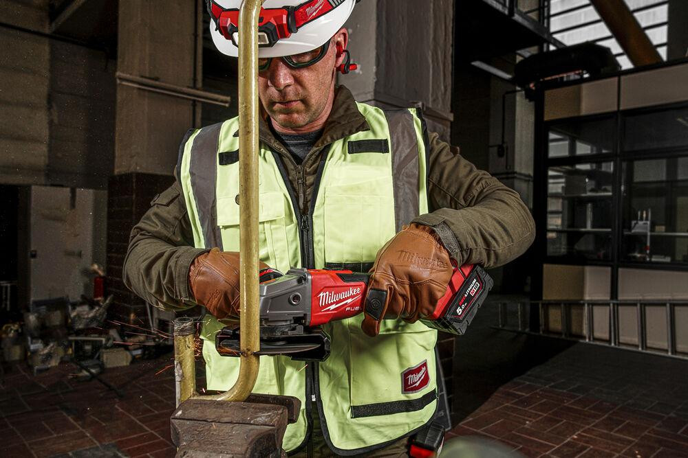 Шлифмашина угловая аккумуляторная MILWAUKEE, M18 FSAG125XB-0, диаметр 125мм (защитный кожух, антивибрационная боковая рукоятка, безклю Одесса - изображение 3