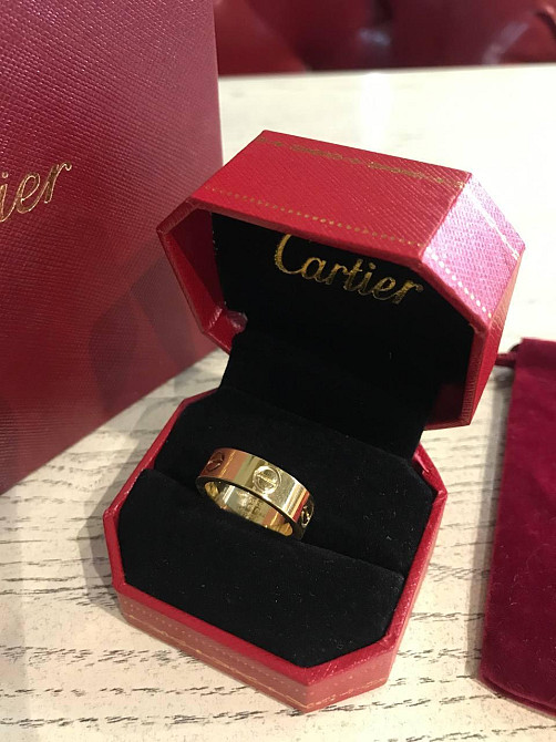Cartier кільце LOVE в лимонному золоті / Cartier кільце LOVE із гравіюваннями Одеса - фото 1