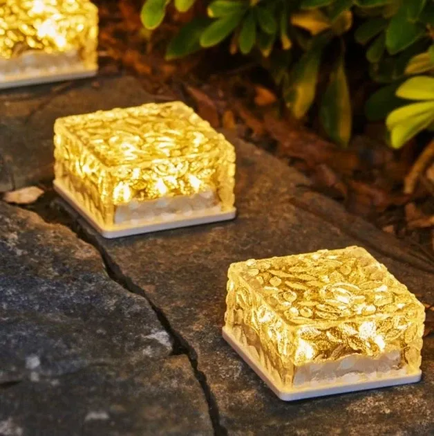 Садовий світильник на сонячній панелі декоративний LED ліхтар для двору газону та доріжок Одеса - фото 1