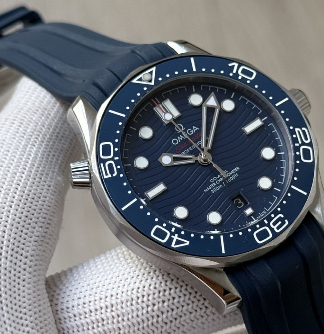 Швейцарские часы Omega Seamaster Diver 300M Master Co-Axial Blue. Харьков - изображение 7
