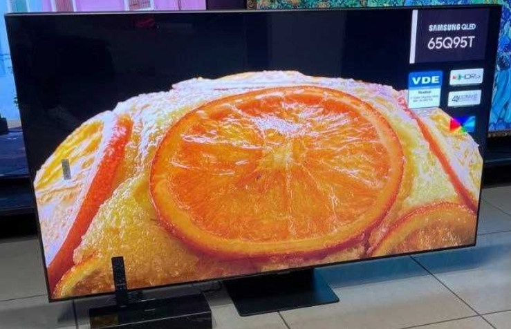 Телевизор Безрамный: 65