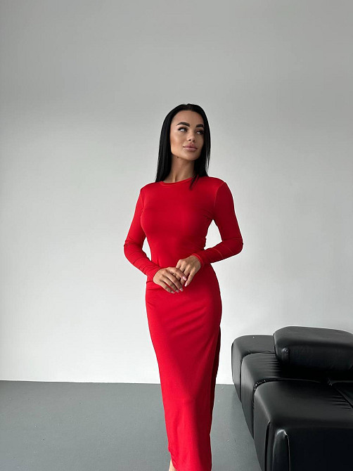 Женское изящное платье миди с разрезом плотный микродайвинг Одесса - изображение 4