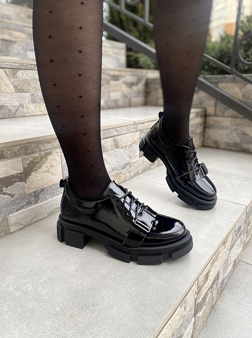 Туфлі жіночі Sothby 's M-832 чорні (весна-осінь, шкіра лакована) (4332) 39 Коломыя - изображение 1