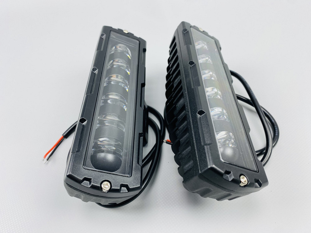 Прямокутна протитуманна світлодіодна лампа для позашляховиків фара 30W LED 6 Led діодів 3D лінза 9-32V Мукачево - фото 7