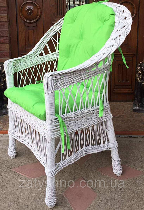 Крісло плетене з салатовою накидкою Київ - фото 10