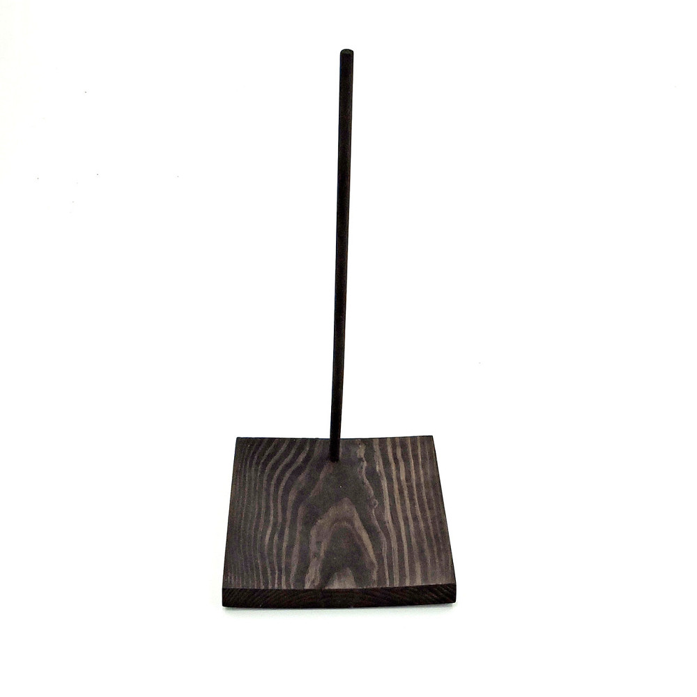 Подставка для кукол 