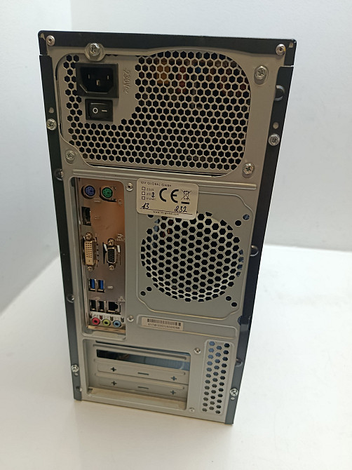 Системний блок: корпус ASUS ,материнська плата ASUS A68HM-PLUS A8-6600K/0/0 +БЖ FSP250-60HHN (товар вживаний) Луцьк - фото 3