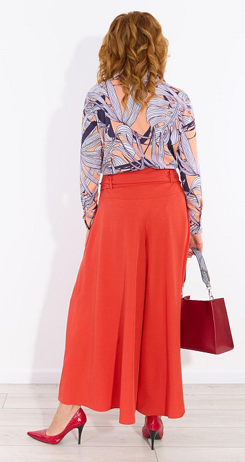 Брючный костюм с блузой (48) Киев - изображение 4