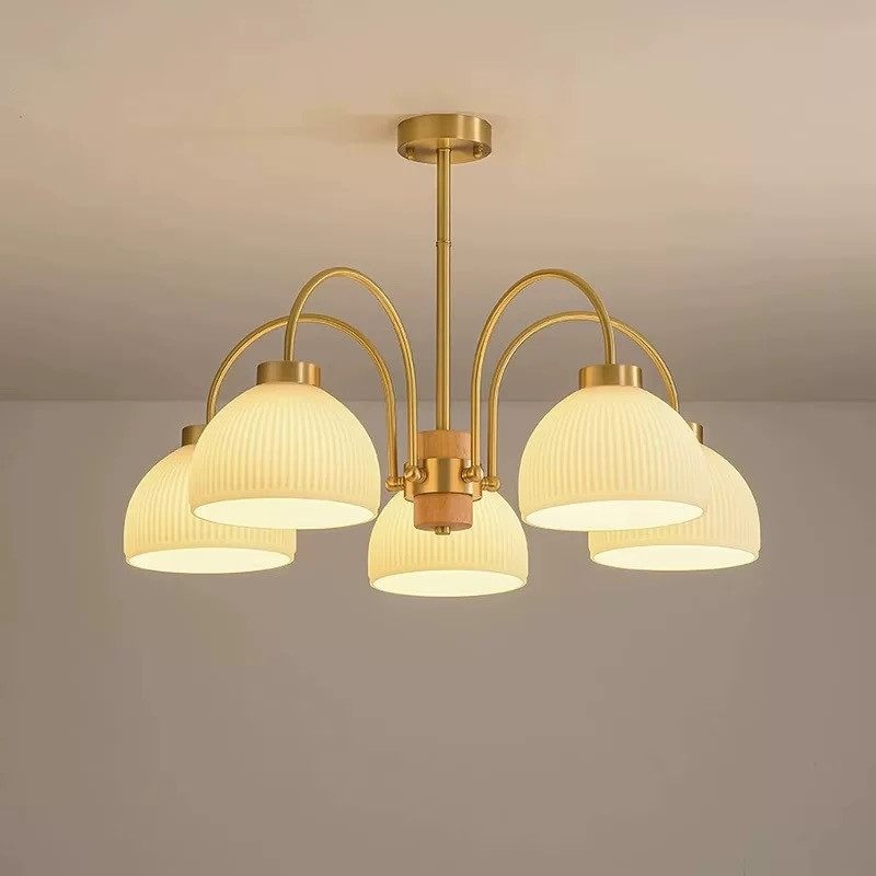 Люстра светодиодная потолочная 5042 (Золотистый) 5 плафонов Киев - изображение 1