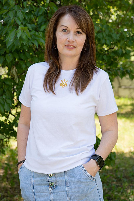 Футболка женская с вышивкой 