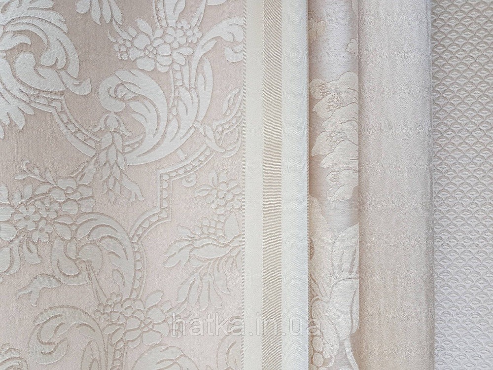 Шпалери вінілові на флізеліні Rasch Trianon Xlll 0.53х10 класика структурні вензелю квіти білі на кремовому Київ - фото 2