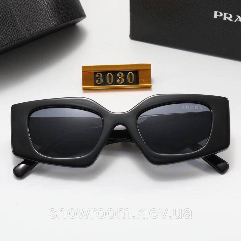 Женские брендовые солнцезащитные очки Prada (3030) black Киев - изображение 2