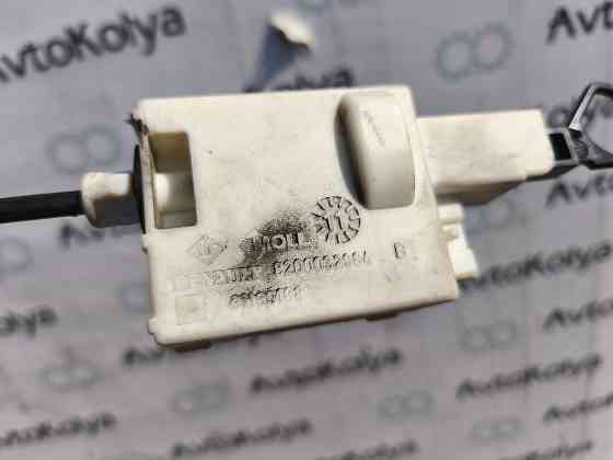 Електропривід лючка бензобака Nissan Primastar 2007-2013 (8200032984) Ковель